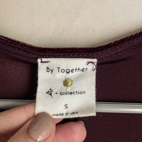 By Together Collection Deep Vneck Velvet like Plum Dress. Size small. Oversized. - Picture 4 of 5